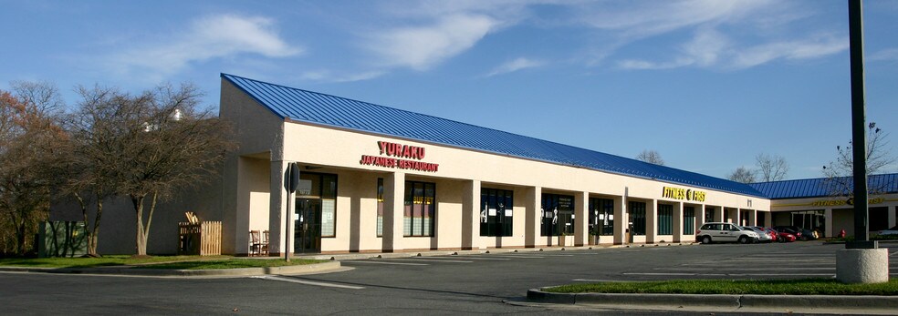 More Photos Of 19703-19773 N Frederick Rd, Germantown Storefront For Lease