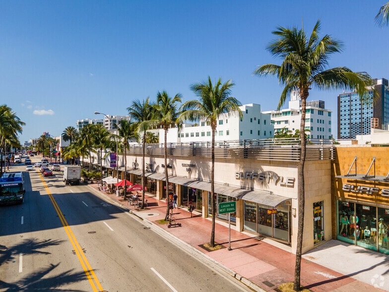More Photos Of 235 Lincoln Rd, Miami Beach Office For Lease