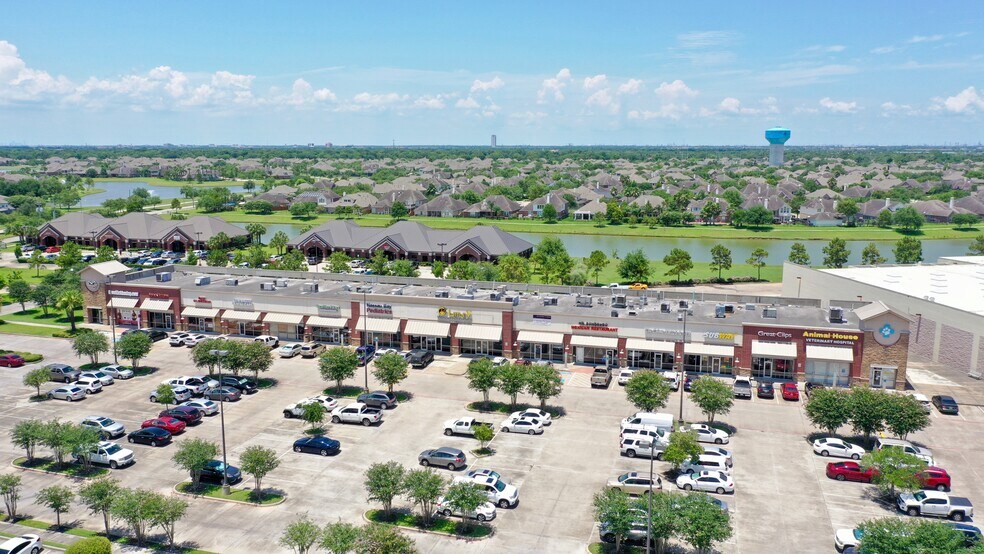 Primary Photo Of 2640 E League City Pky, League City Unknown For Lease