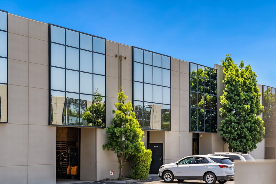 More Photos Of 2530 E Corporate Pl, Monterey Park Unknown For Lease