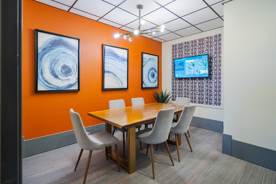 More Photos Of 8105 Rasor Blvd, Plano Coworking Space