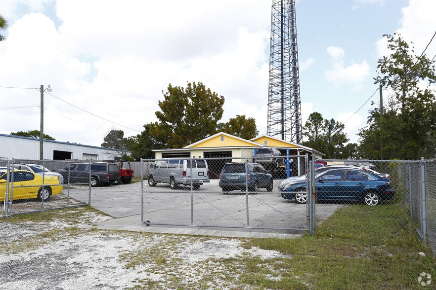 Primary Photo Of 13379 Chambord St, Brooksville Industrial For Sale