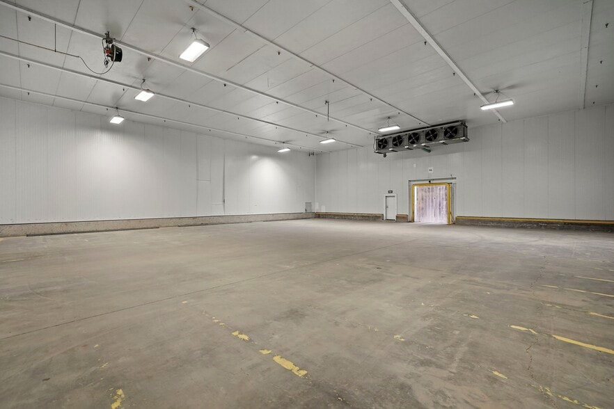 More Photos Of 830 Sycamore Rd, Arvin Refrigeration Cold Storage For Lease