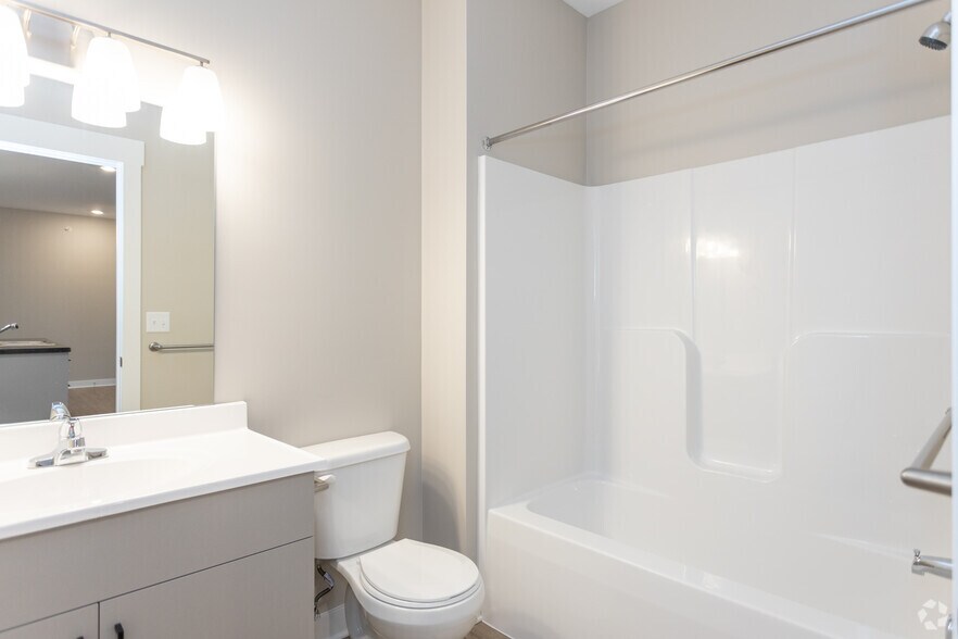 More Photos Of 2111 Heyboer Dr, Holland Apartments For Sale