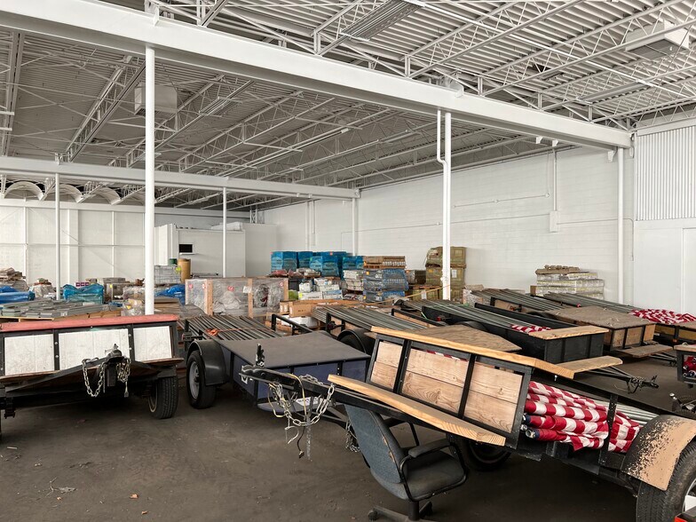 More Photos Of 2101 Grant St, Wichita Falls Warehouse For Lease