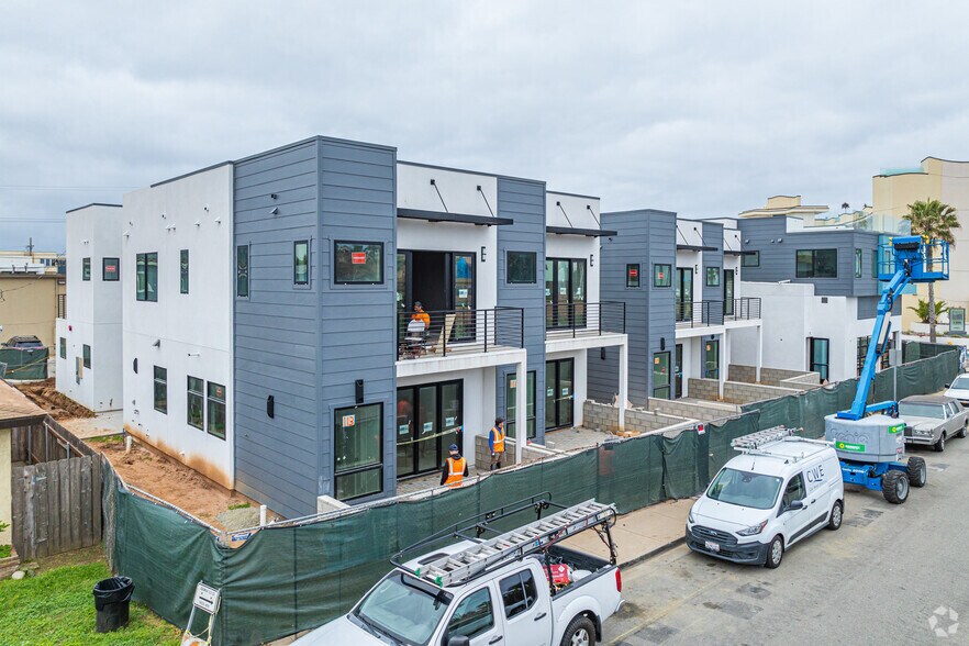 More Photos Of 801-809 Seacoast Dr, Imperial Beach Apartments For Sale