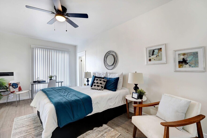 More Photos Of 2906 S San Pedro St, Los Angeles Apartments For Sale