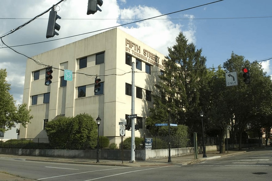 More Photos Of 525 W 5th St, Covington Office For Sale
