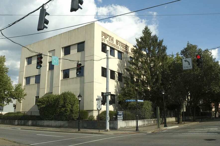 Primary Photo Of 525 W 5th St, Covington Office For Lease