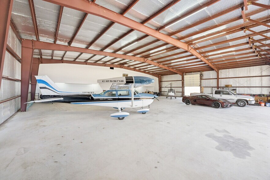 More Photos Of 930 Aviator Dr, Fort Worth Specialty For Sale