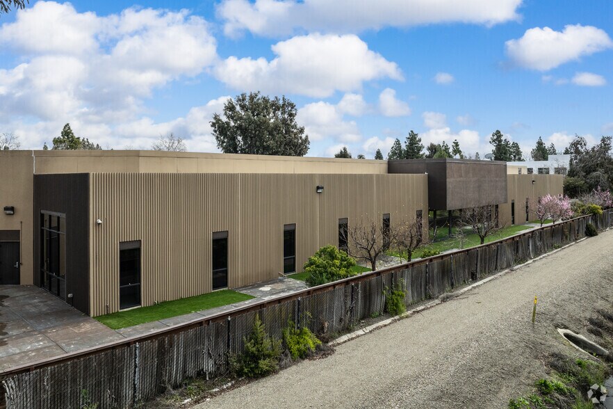 More Photos Of 5020 Franklin Dr, Pleasanton Research And Development For Sale