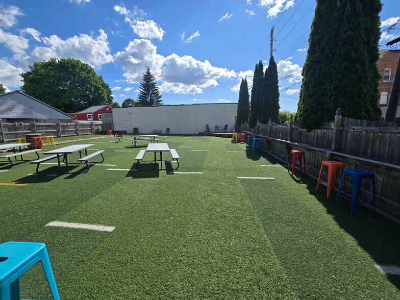 More Photos Of 78 Franklin St, Auburn Restaurant For Sale