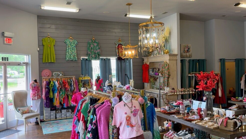 More Photos Of 753 Mid Cities Blvd, North Richland Hills Office For Sale