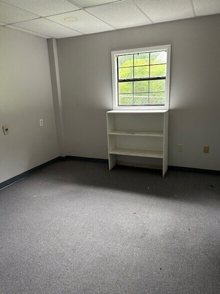 More Photos Of 6285 Highway 167 N, Winnfield Loft Creative Space For Lease