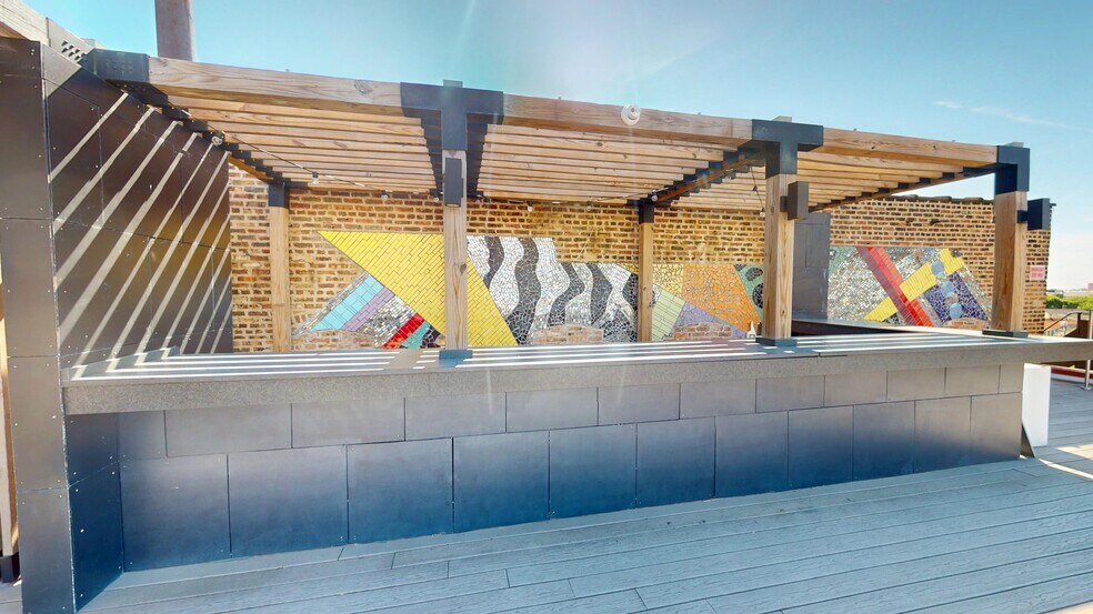 More Photos Of 2150 S Canalport Ave, Chicago Loft Creative Space For Lease