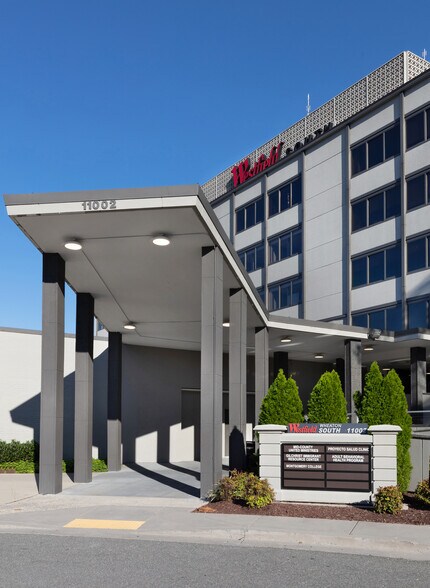 More Photos Of 11002 Veirs Mill Rd, Wheaton Office For Lease