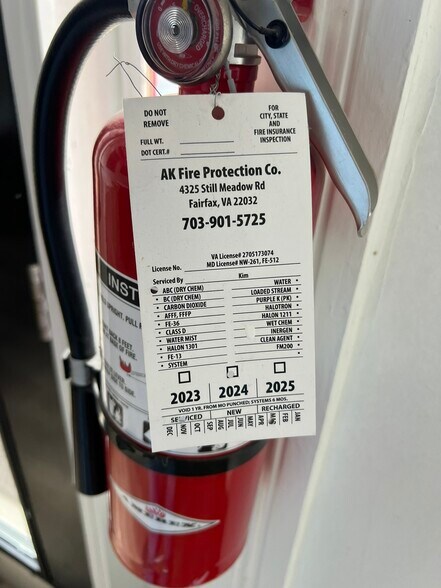 More Photos Of 4009 34th St, Mount Rainier Restaurant For Sale