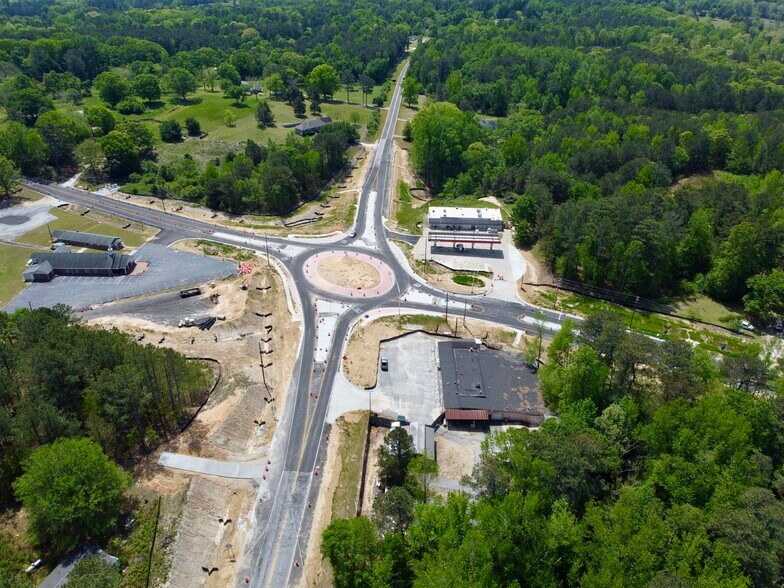 More Photos Of 3560 NW Highway 20, Conyers General Retail For Sale