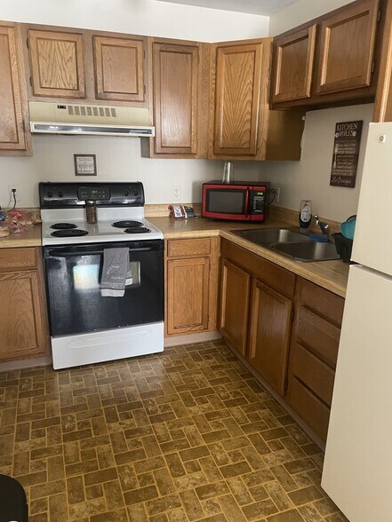 More Photos Of 101 Main st, Phelps Convenience Store For Sale