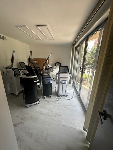 More Photos Of 56 Doyer Ave, White Plains Apartments For Sale