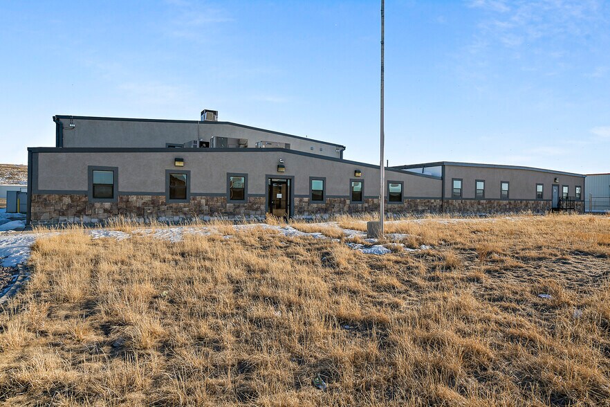 More Photos Of 71 Allegiance Cir, Evanston Warehouse For Sale