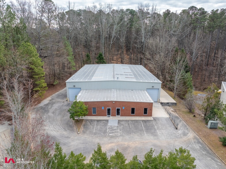 More Photos Of 121 Holt Industrial Cir, Acworth Warehouse For Sale