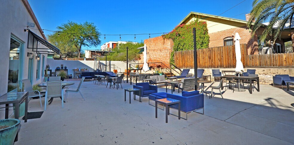 More Photos Of 319 W Simpson St, Tucson Loft Creative Space For Sale