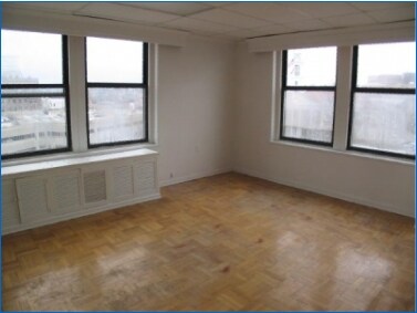 More Photos Of 11 W Prospect Ave, Mount Vernon Office For Lease