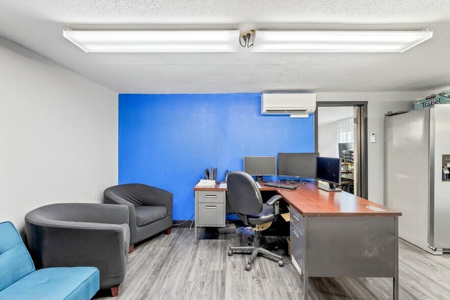 More Photos Of 1810 SW Highway 97, Madras Auto Dealership For Sale