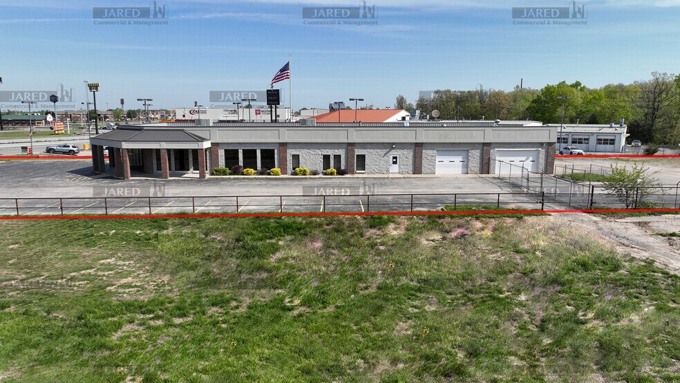 More Photos Of 2410 Evergreen Pky, Lebanon Freestanding For Lease