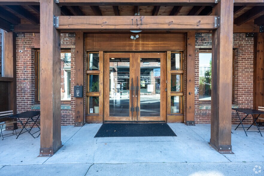 More Photos Of 111 W Lewis St, Greensboro Office For Sale