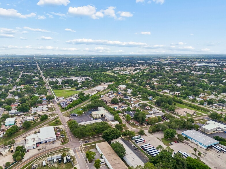 More Photos Of 3667-3691 46th Ave N, Saint Petersburg Warehouse For Sale