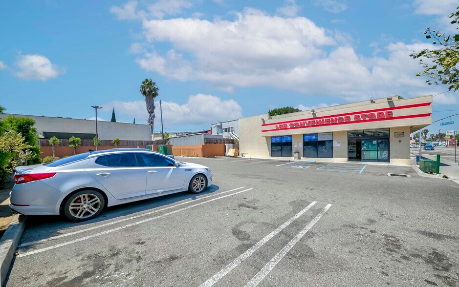 More Photos Of 110 E Anaheim St, Long Beach Convenience Store For Sale