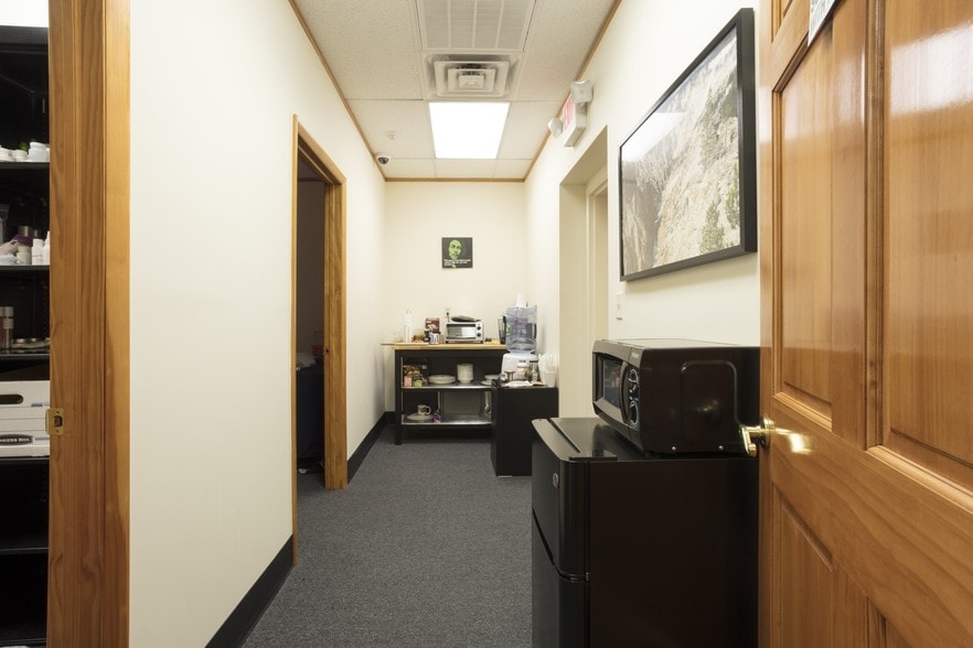 More Photos Of 216 Congers Rd, New City Office For Sale