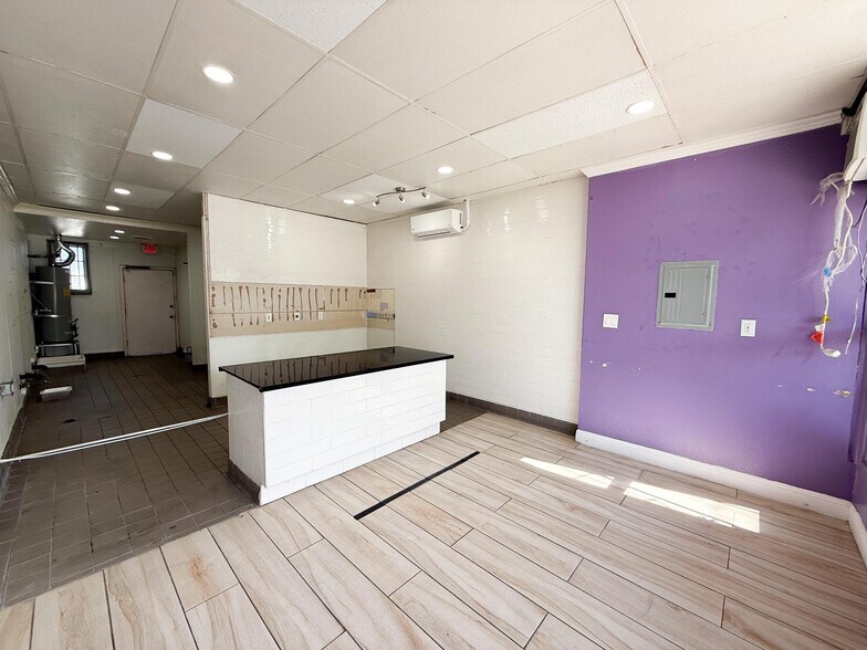 More Photos Of 217-223 E Maude Ave, Sunnyvale Storefront For Lease
