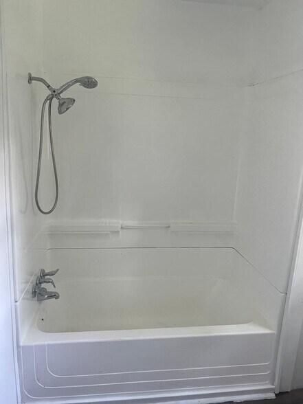 More Photos Of 5347 Lake Ave, Orchard Park Specialty For Sale