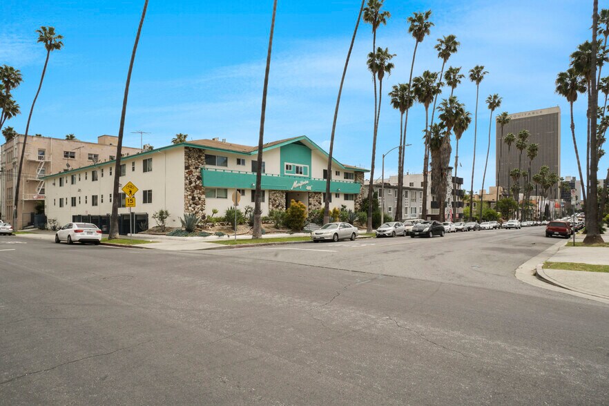 More Photos Of 400 S Mariposa Ave, Los Angeles Apartments For Sale