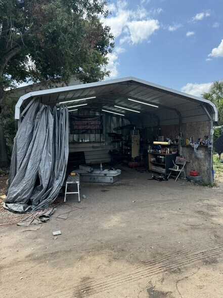 More Photos Of 6640 E Colonial Dr, Orlando Auto Dealership For Sale