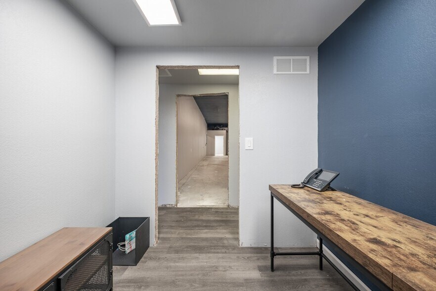 More Photos Of 12132 Front St, Norwalk Storefront Retail Office For Lease