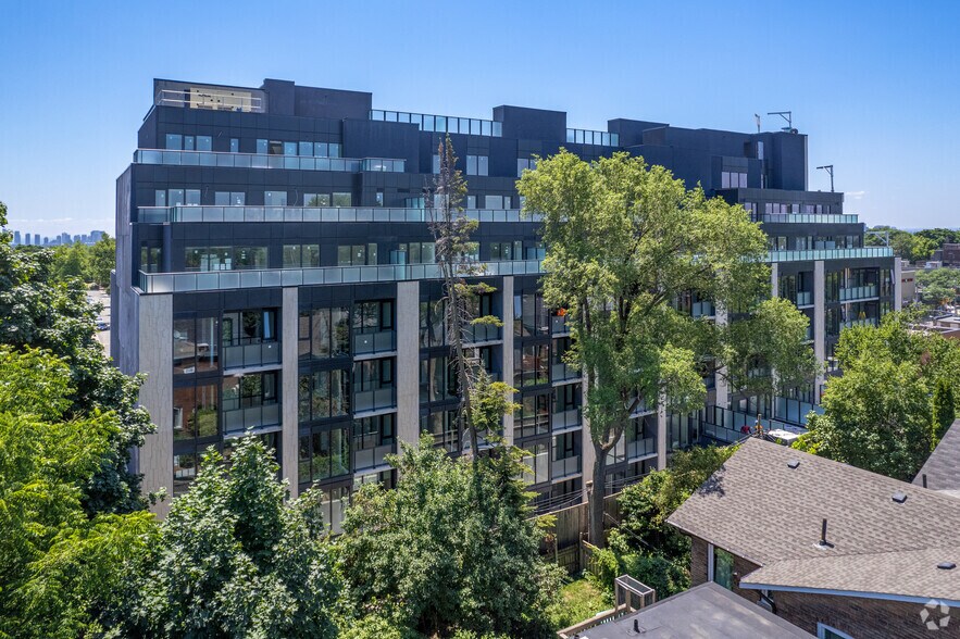 More Photos Of 840 Saint Clair Ave W, Toronto Apartments For Lease