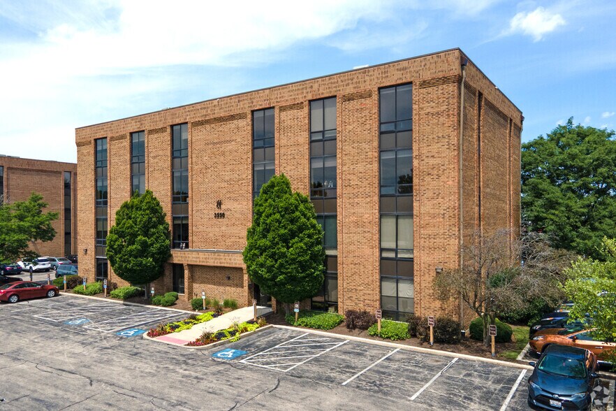 More Photos Of 3590 Hobson Rd, Woodridge Medical For Lease
