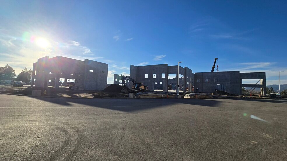 More Photos Of 22421 E Appleway Ave, Liberty Lake Light Manufacturing For Lease