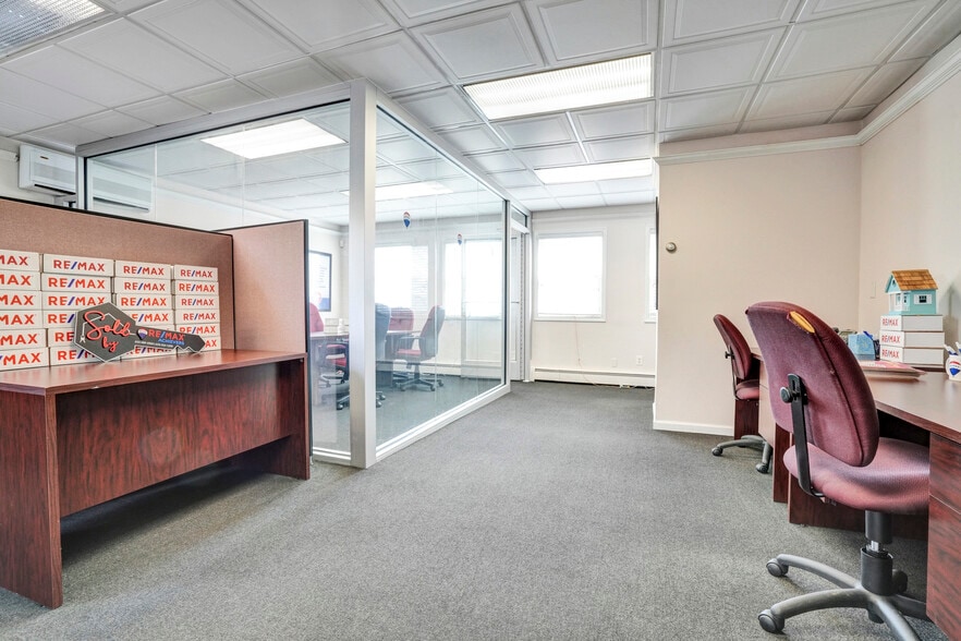 More Photos Of 1425 S Collegeville Rd, Collegeville General Retail For Lease