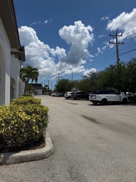 More Photos Of 3321 Del Prado Blvd S, Cape Coral Office For Lease