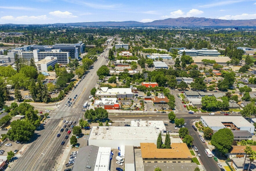 More Photos Of 902 S Bascom Ave, San Jose Industrial For Lease