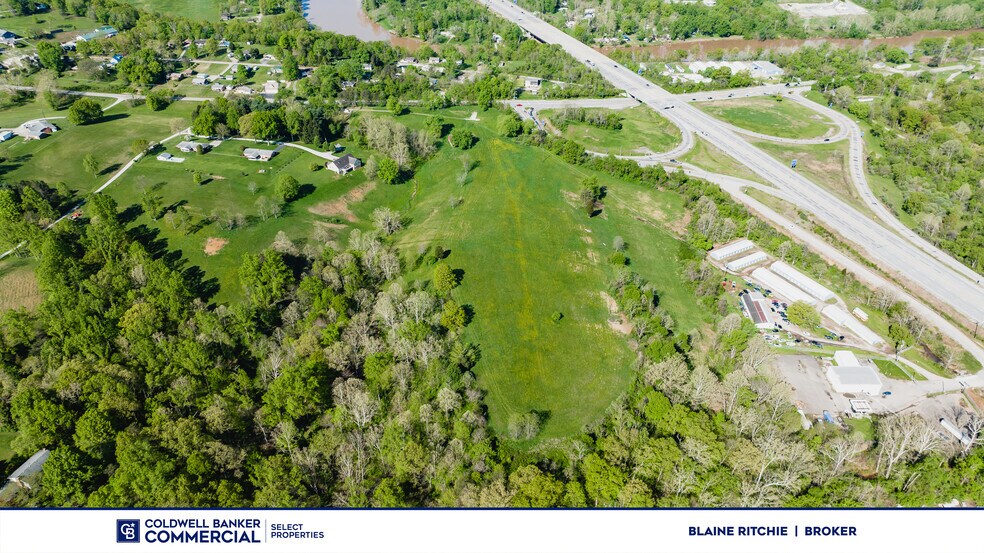 More Photos Of 114 Bernards Pl, Parkersburg Land For Sale