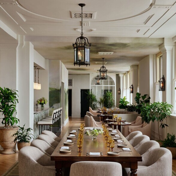 More Photos Of 200 S Broad St, Philadelphia Hotel For Lease