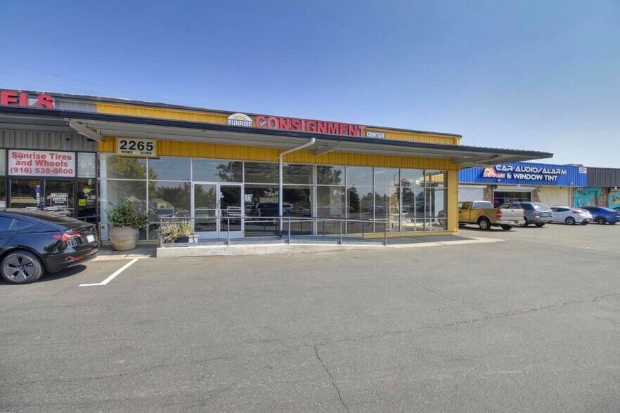More Photos Of 2265 Sunrise Blvd, Gold River Auto Repair For Lease