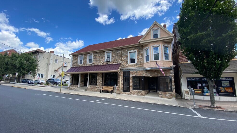 More Photos Of 39 S Main St, Nazareth General Retail For Lease