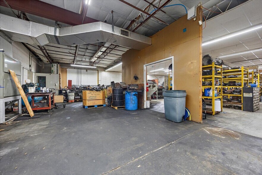 More Photos Of 551625 Us-1, Hilliard Freestanding For Sale